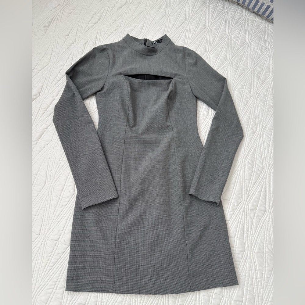 Zara Gray Long Sleeve Cutout Sheath Dress